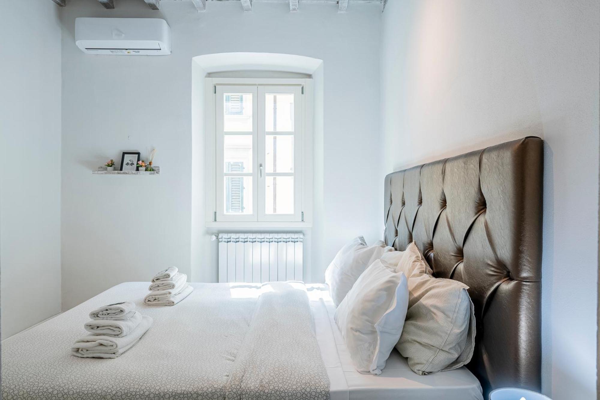 10 Minuti Duomo - Double Suite Con Idromassaggio 佛罗伦萨 外观 照片